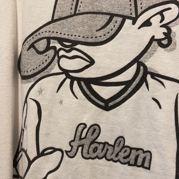 Rare white urban art shirt - Picture 2 of 3